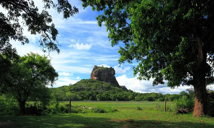 Scenic Serendib (11 Days)