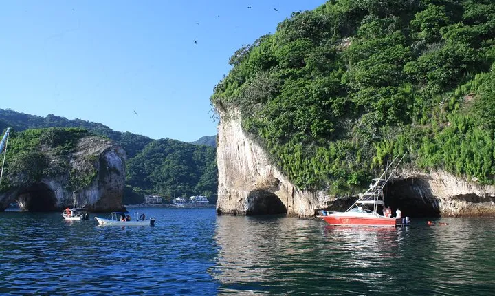 Small Group Snorkeling in Los Arcos, Puerto Vallarta