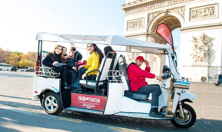 Côté Seine Tour / duration 1h30 - from 1 to 6 passengers