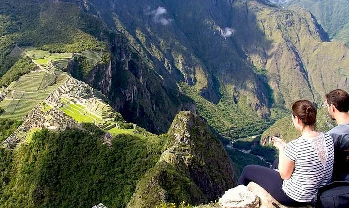 Machupicchu By Car 2 Days & 1 Night