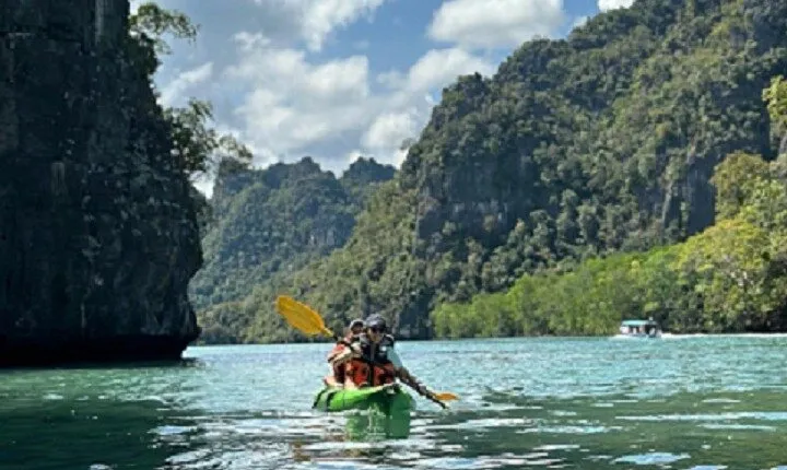 Kayaking Kilim Mangrove Geoforest