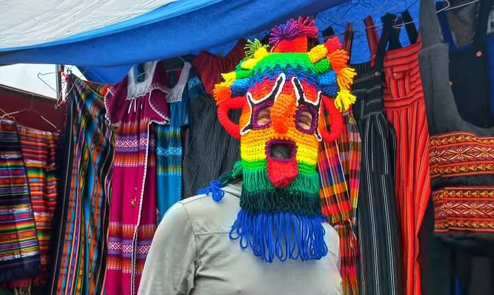Day off in Quito? Otavalo indigenous artisan market Private Tour!