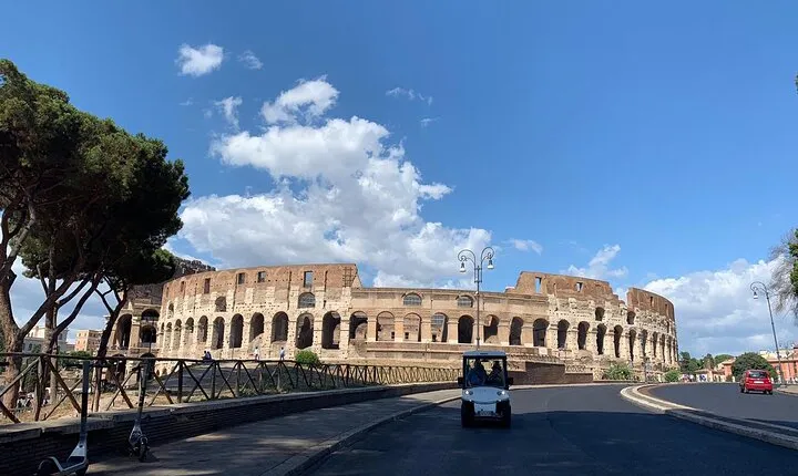 Private Rome Golf Cart Tour with Local Food Tasting