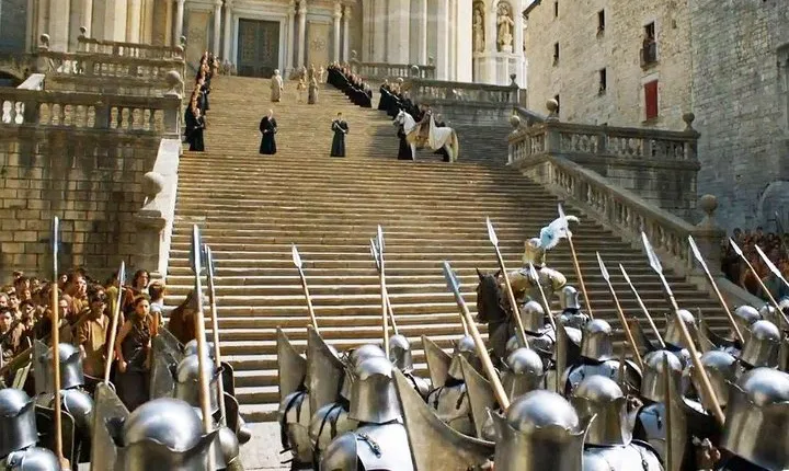 6 hours private tour of Girona: GAME OF THRONES from Barcelona with pick up