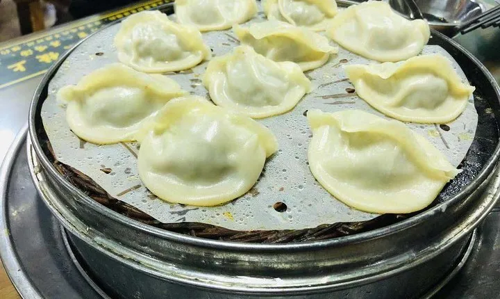 Half day Xi'an Back Alley Foodie Tour