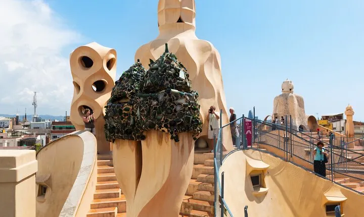 Casa Milà Skip the Line Guided Tour