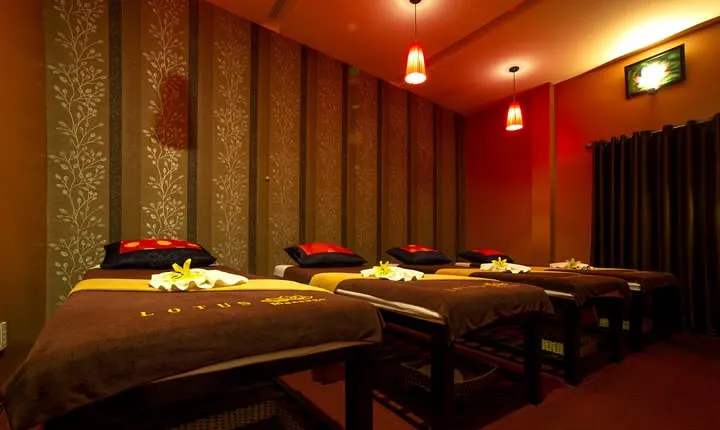 Healing Hot Stone Body Massage 120 mins - Lotus My Khe Danang