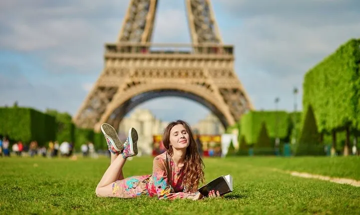 Eiffel Tower Access with Hop On Hop Off Bus Tour & River Cruise
