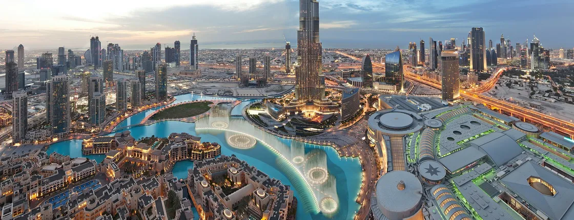 Private modern Dubai tour with monorail ride