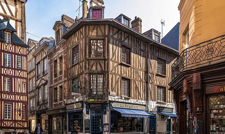 Rouen Private Walking Tour With A Professional Guide