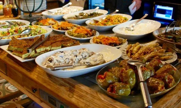 Turkish Food Walking Tour in Izmir