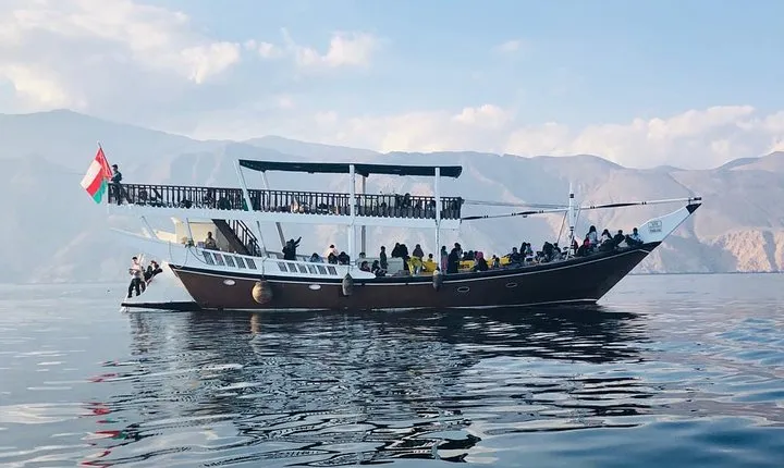 Musandam Sea Safari with Lunch From Dubai