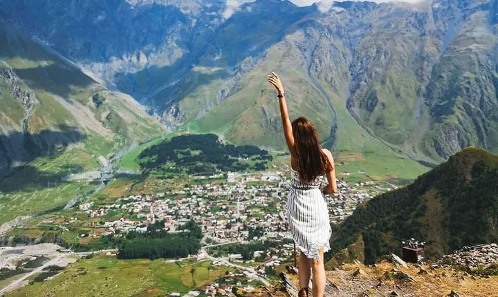 KAZBEGI GUDAURI ANANURI One day group tour From Tbilisi!