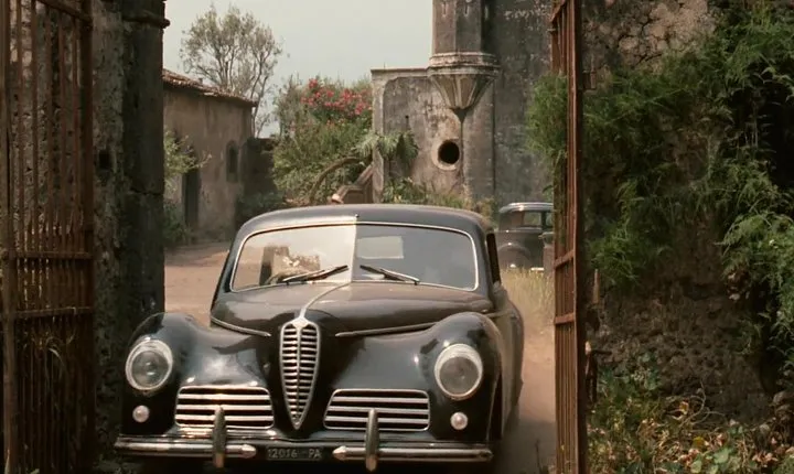 Godfather vs Mafia Tour & Pasta Lunch (Small Group or Private)