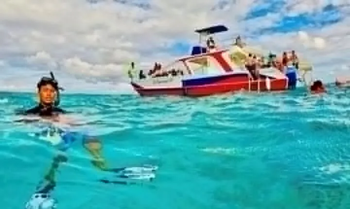 Half-Day Private Party Boat and Snorkeling in Punta Cana