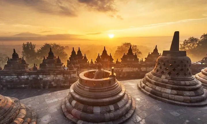  Sunrise : Punthuk Setumbu, Borobudur And Prambanan Temples Tour (PRIVATE TOUR)