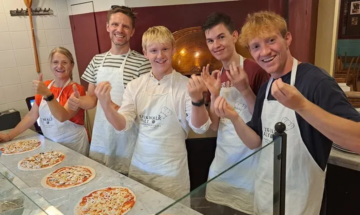 Cooking Class in the Heart of Rome: Pizza and Tiramisu Making