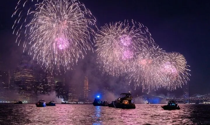 4th of July Fireworks Boat Party