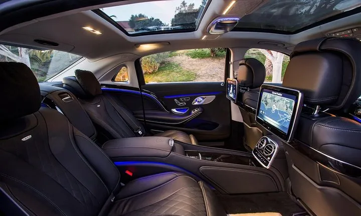 One-Way Private Airport Transfer by Sedan