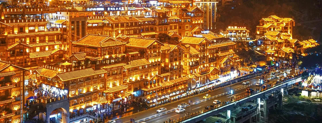 10-hour private tour of Chongqing with a local guide and lunch