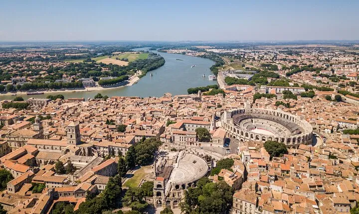 Arles: 2-Hour Private Walking Tour