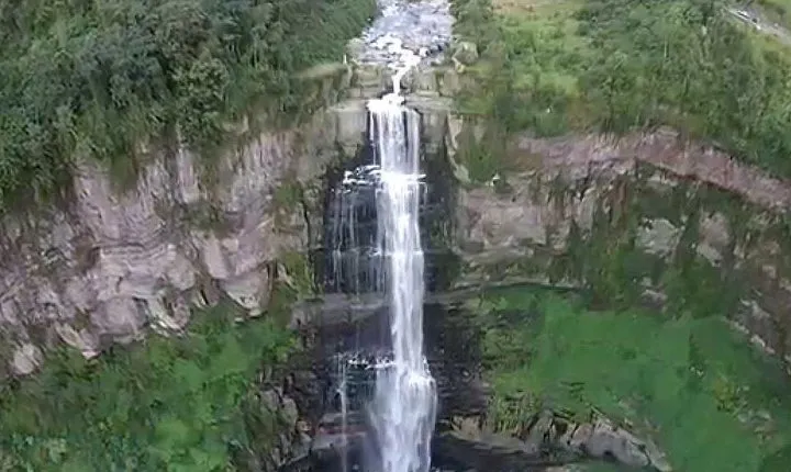 Salto del Tequendama y Hacienda Cafetera desde Bogotá – Naturaleza y Café en un día