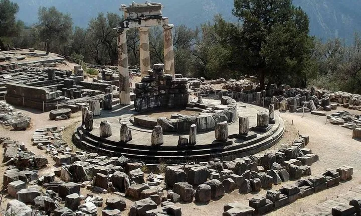 Delphi Full Day Tour luxury private tour