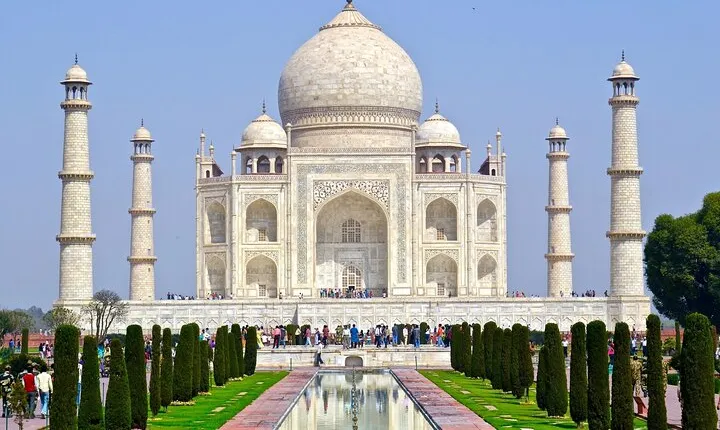Sunrise Taj Mahal Tour from Delhi 