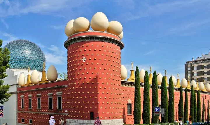 Figueres Dalí Theatre and Museum Entry Ticket