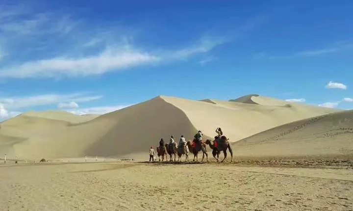 Private 3-Day Tour to Mogao Caves in Dunhuang from Beijing by Air
