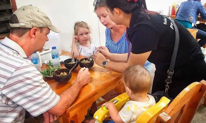 Family Foodies Experience in Hua Hin, Thailand