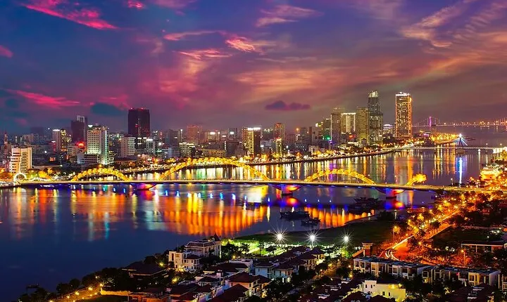 Da Nang Full Day Tour: Ba Na Hills, Golden Bridge & Dragon Bridge