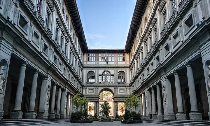 Fast Track Guided Tour to Uffizi Gallery