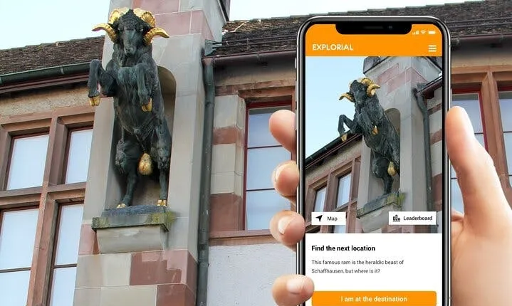Schaffhausen exploration walking tour with smartphone game