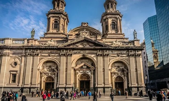 Santiago De Chile Must-See Attractions Walking Tour With A Guide