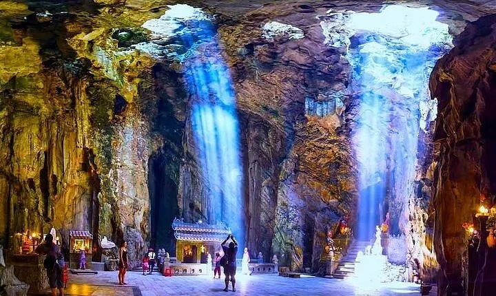 Private Mountain and Sightseeing Tour in Da Nang Vietnam