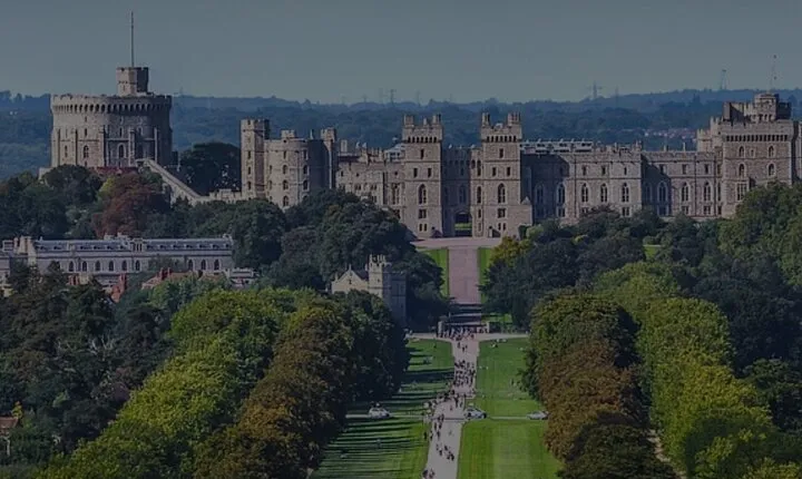 From Southampton VIA Windsor Castle to London or Heathrow 