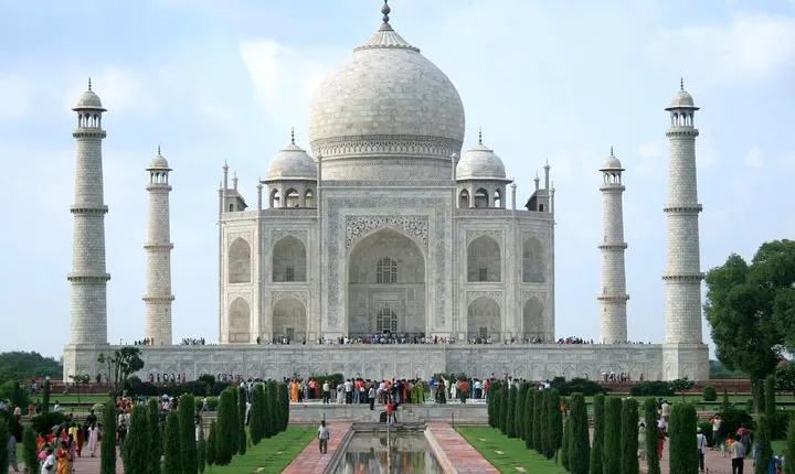 Taj Mahal Tour By Private Car