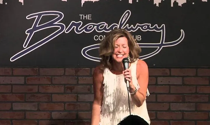 Stand Up Comedy LIVE in Times Square At Broadway Comedy Club