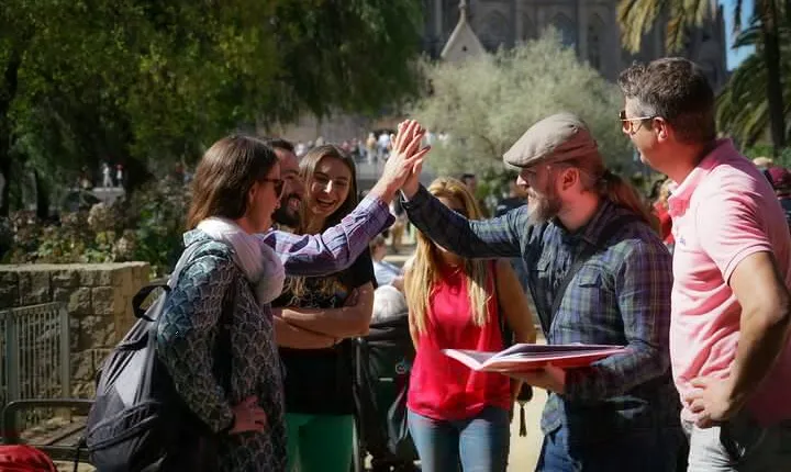Gaudi UNESCO Highlights Small Group Bike Tour