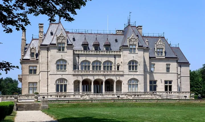 Private Day Trip From Boston to the Newport Mansions