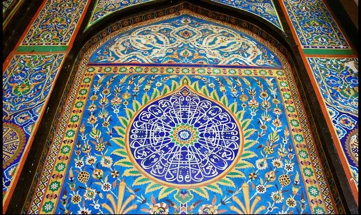 Half-Day (4Hrs) Tour of Hyderabad's Historic & Cultural part of Old City
