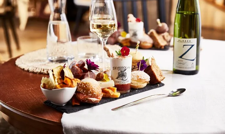 Cellar visit and "Wine time" (Tea Time around wine)