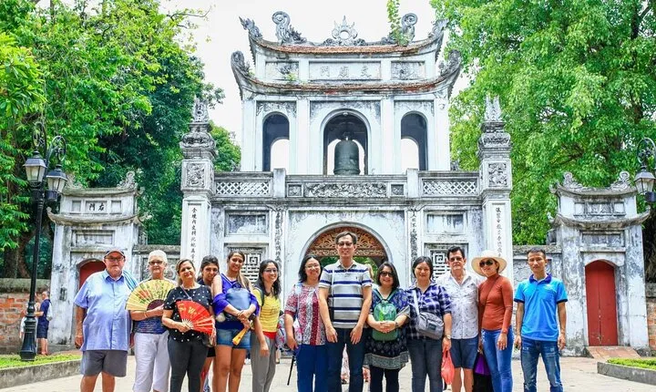 Full Day Hanoi City Guided Tour with Lunch and Entrance Fees
