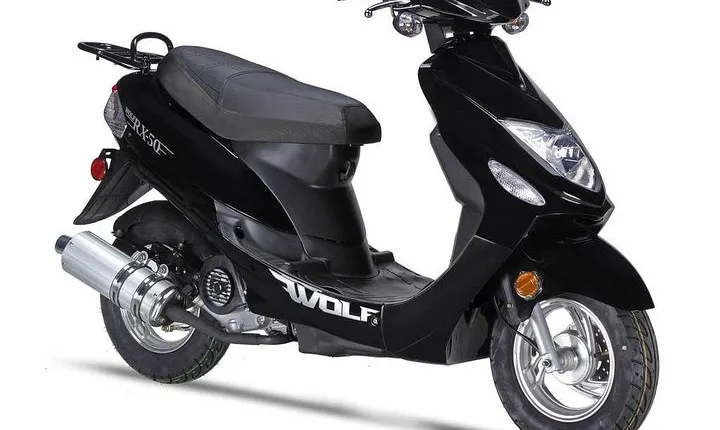 Rent a Scooter over 5 hours until 7pm