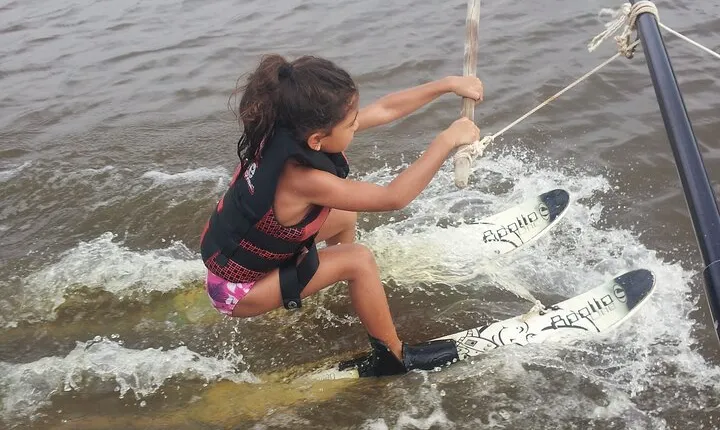 Private Experience Water Skiing in Negombo with a Guide