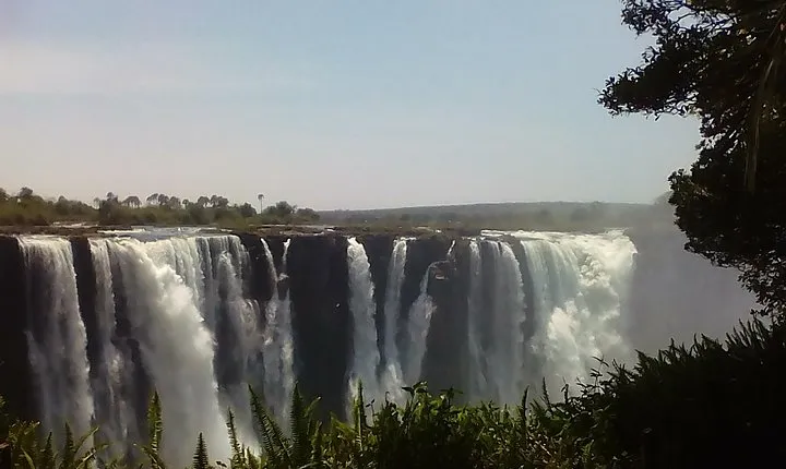 Guided Tour Of the Victoria Falls Zimbabwe