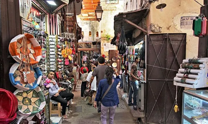 A half-day guided visit of FEZ MEDINA