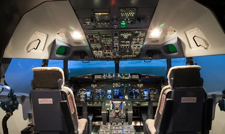 Flight Simulator HI SPEED for 30 Mins