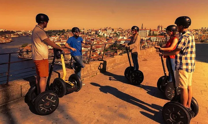 2-Hours of Porto Sunset Segway Tour - Guided Experience